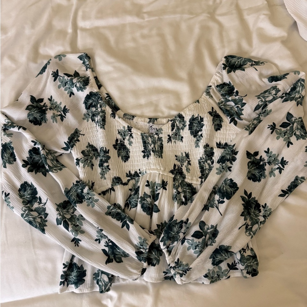 Hollister White and Green Floral Blouse